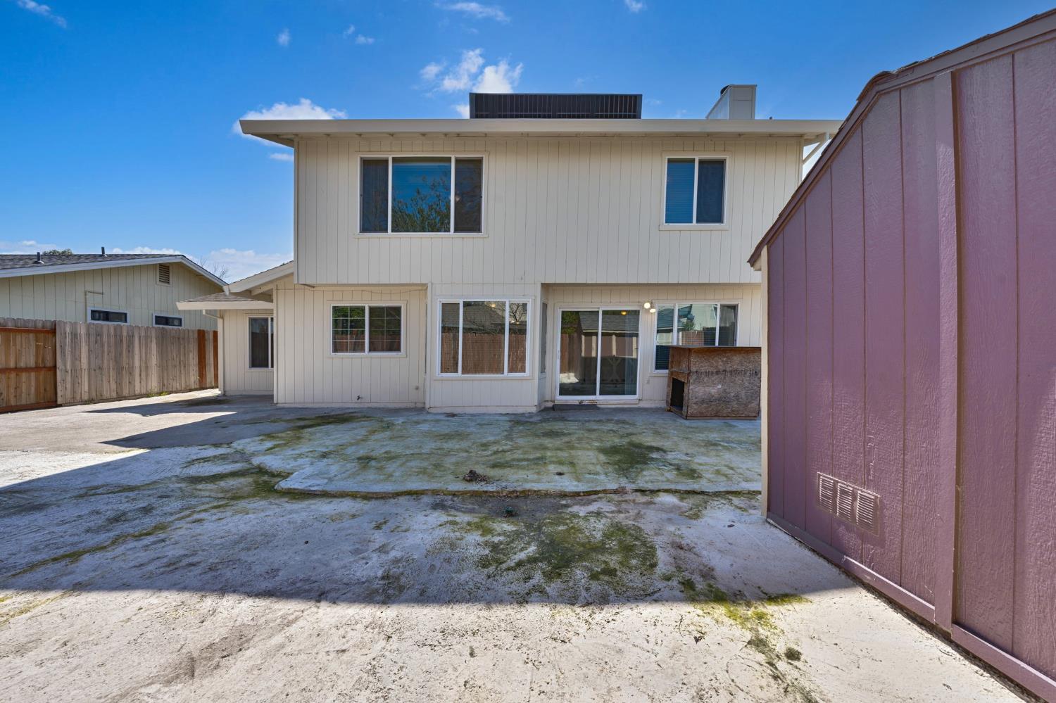 8908 Liscarney Way Sacramento, CA 95828 - Photo 46 of 49