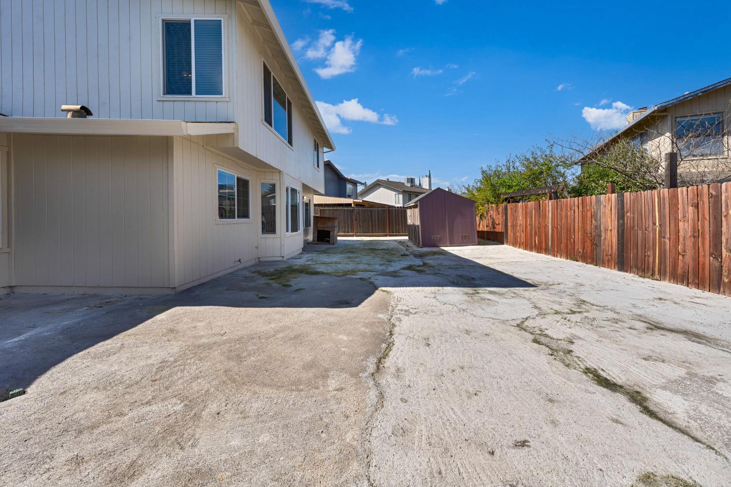 8908 Liscarney Way Sacramento, CA 95828 - Photo 49 of 49