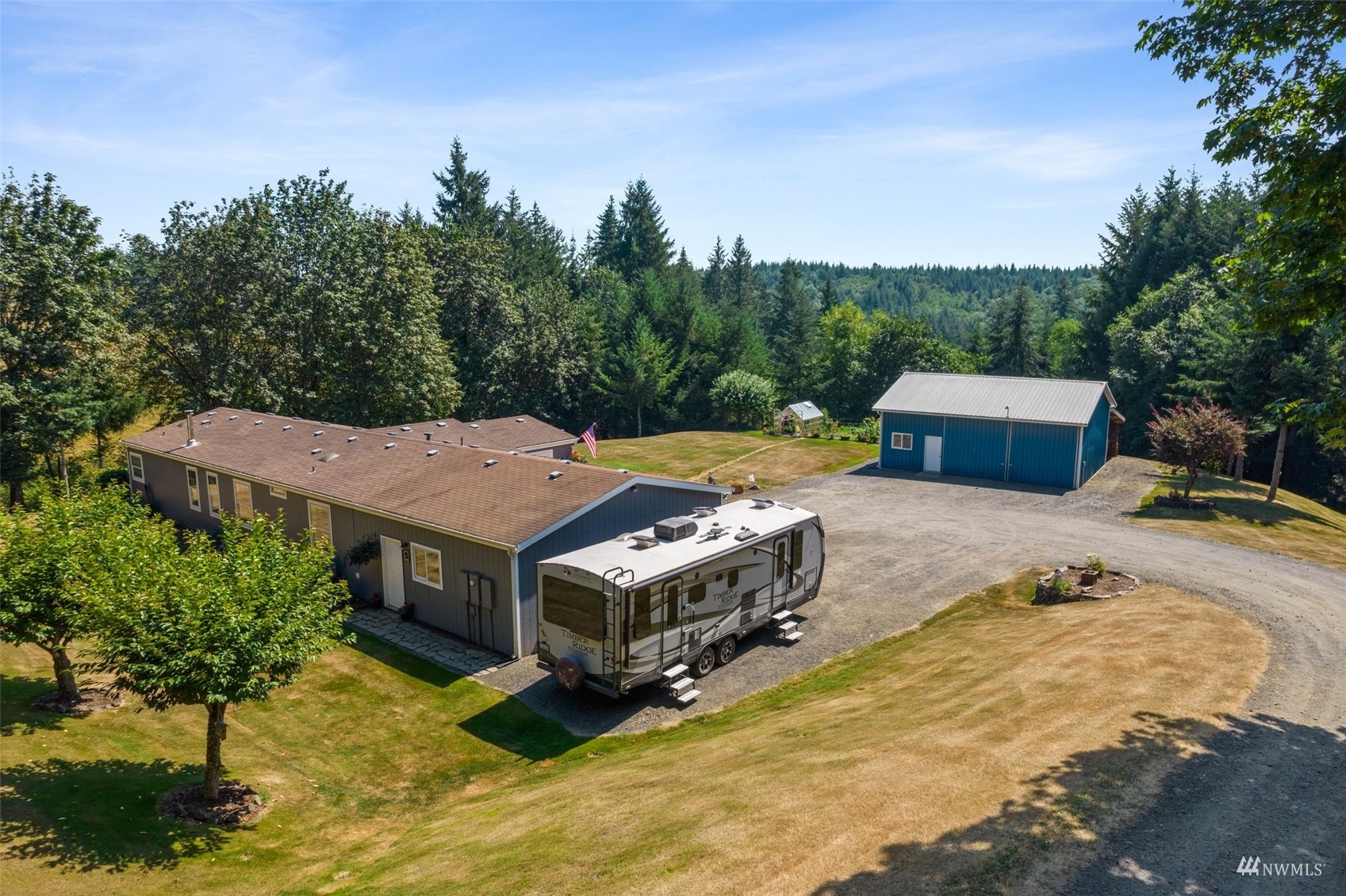 182 Holgate Lane Chehalis, WA 98532 - Photo 28 of 38 a aerial view of a house with swimming pool and big yard