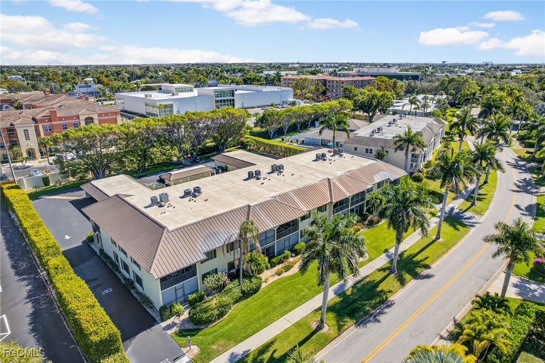 4062 Belair Lane, Unit 2 Naples, FL 34103 - Photo 35 of 39