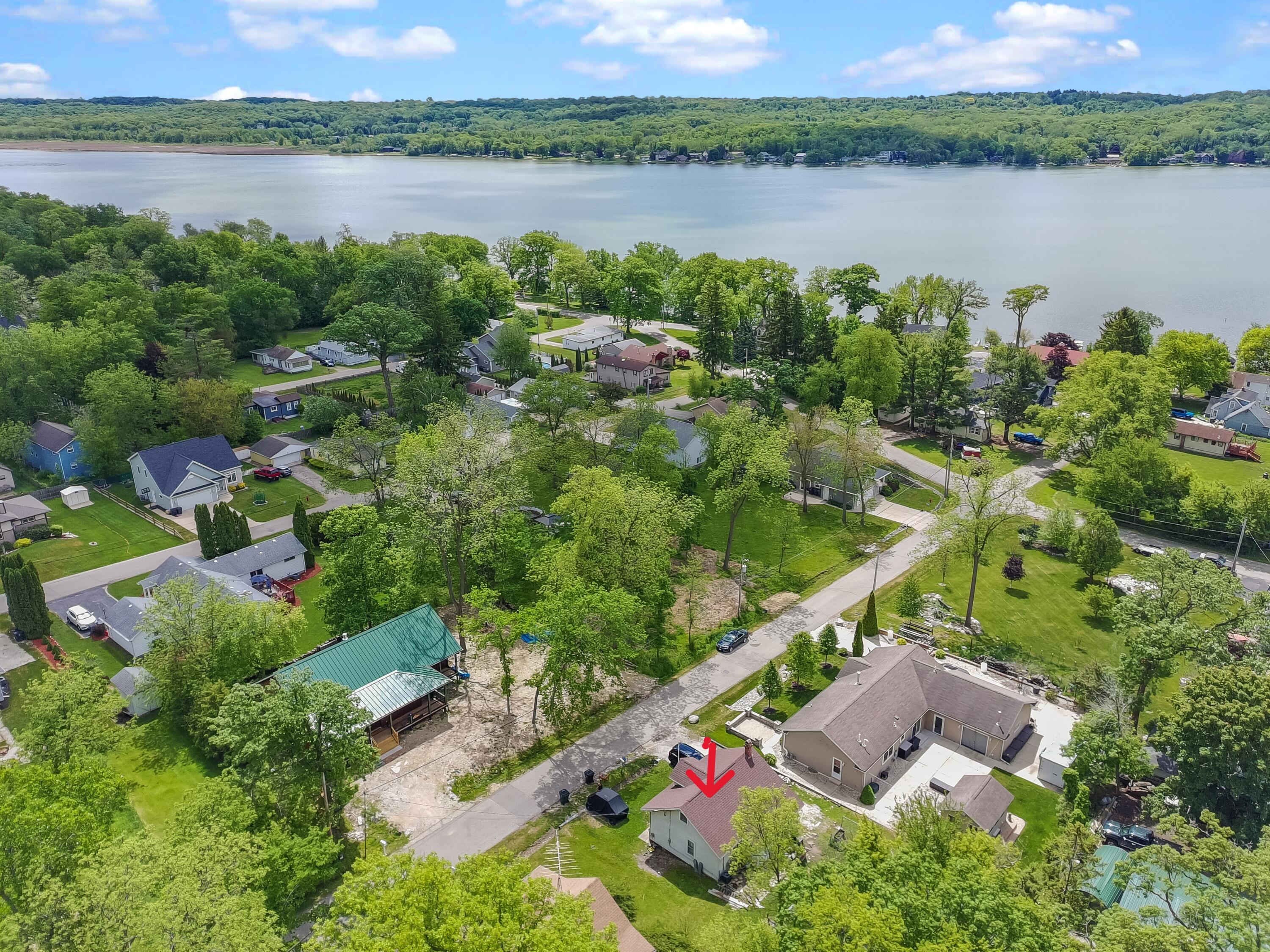 N3175 Mistle Road Geneva, WI 53147 - Photo 18 of 26 Drone