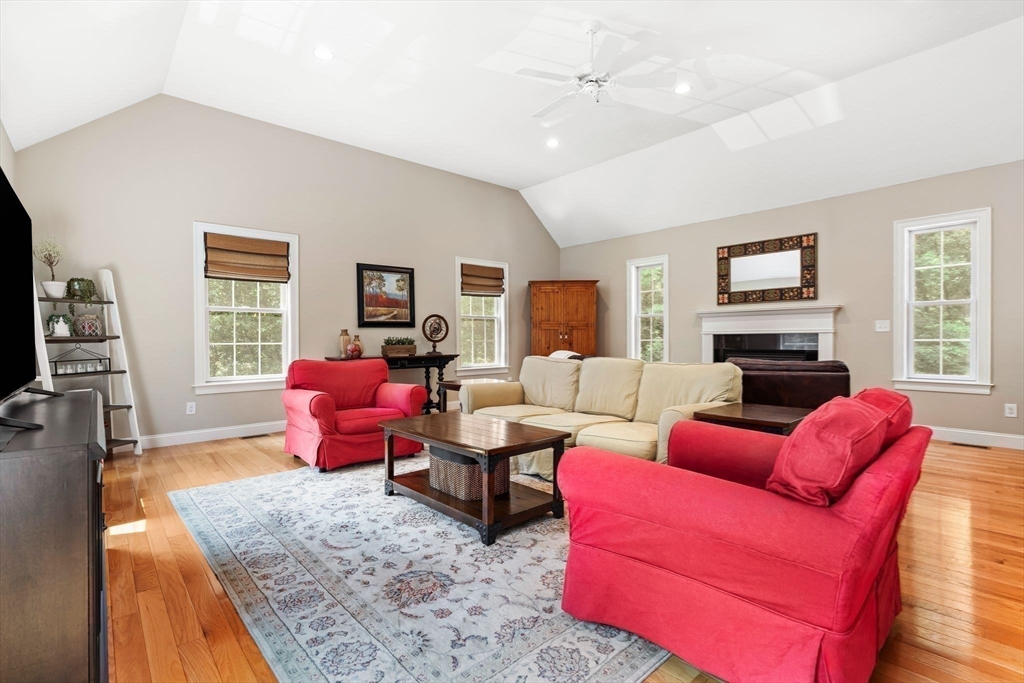 122 Carlisle Road Westford, MA 01886 - Photo 12 of 42 Gallery Image 12