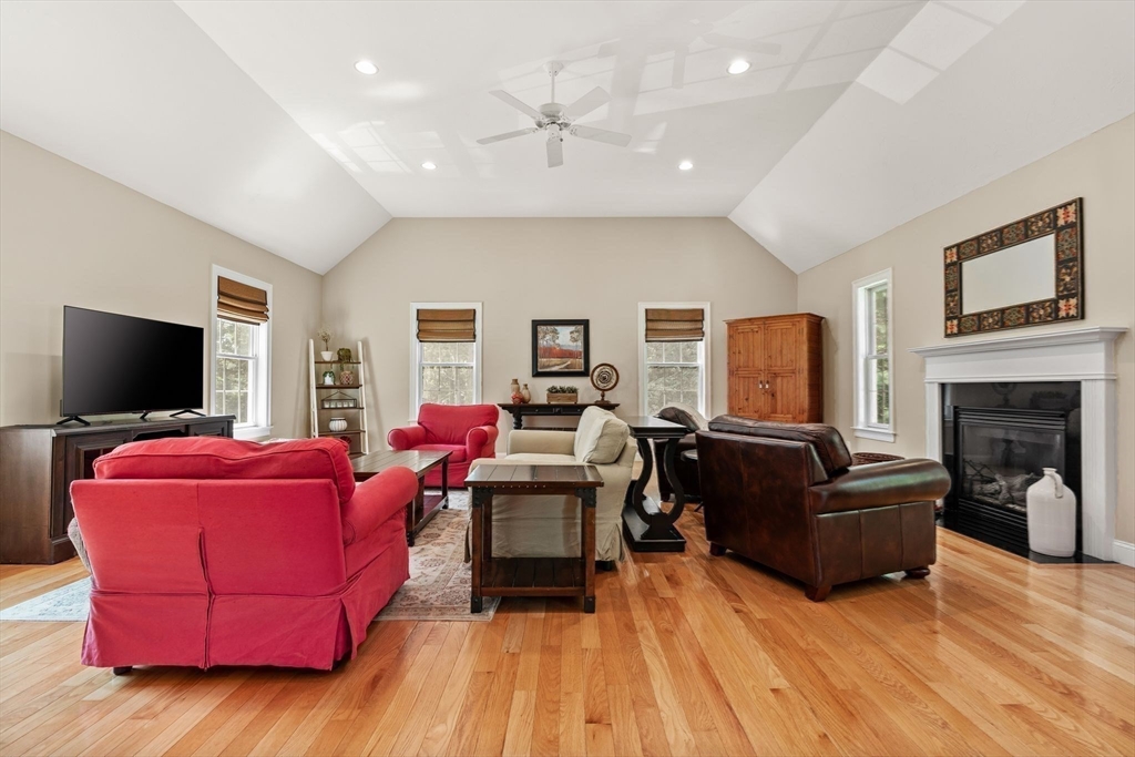 122 Carlisle Road Westford, MA 01886 - Photo 2 of 42 Gallery Image 2