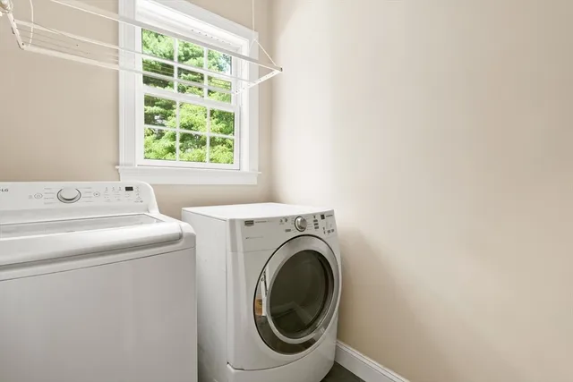 $1,154,900 | 122 Carlisle Road, Westford, MA 01886