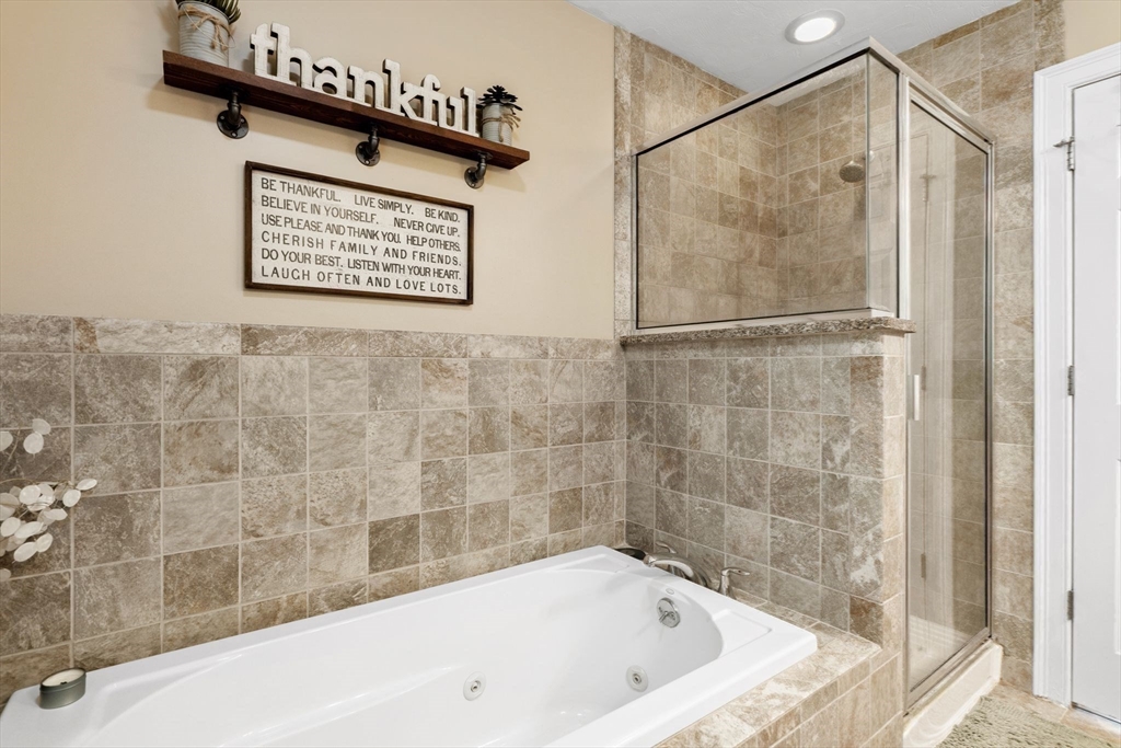 122 Carlisle Road Westford, MA 01886 - Photo 25 of 42 Gallery Image 25