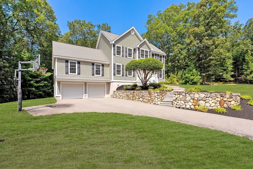 122 Carlisle Road Westford, MA 01886 - Photo 3 of 42 Gallery Image 3