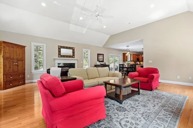 $1,154,900 | 122 Carlisle Road, Westford, MA 01886