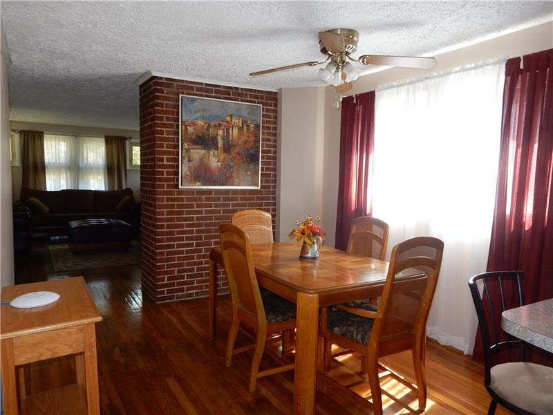 1028 Francis Road Pittsburgh, PA 15234 - Photo 8 of 22 Gallery Image 8