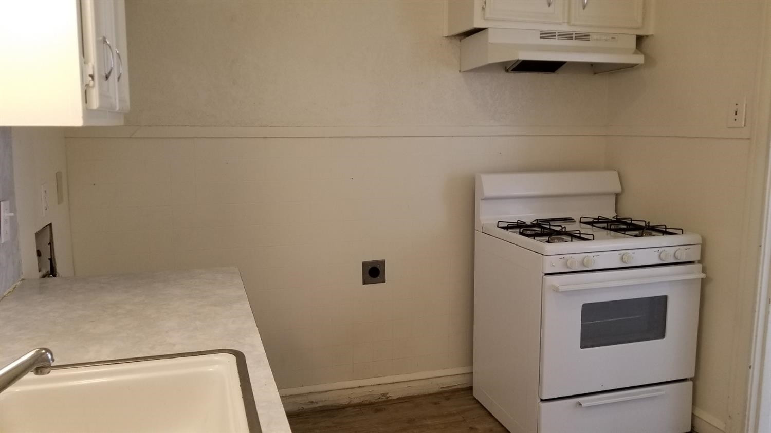 2210 28th Street, Unit FRONT Lubbock, TX 79411 - Photo 7 of 11 Photo 7