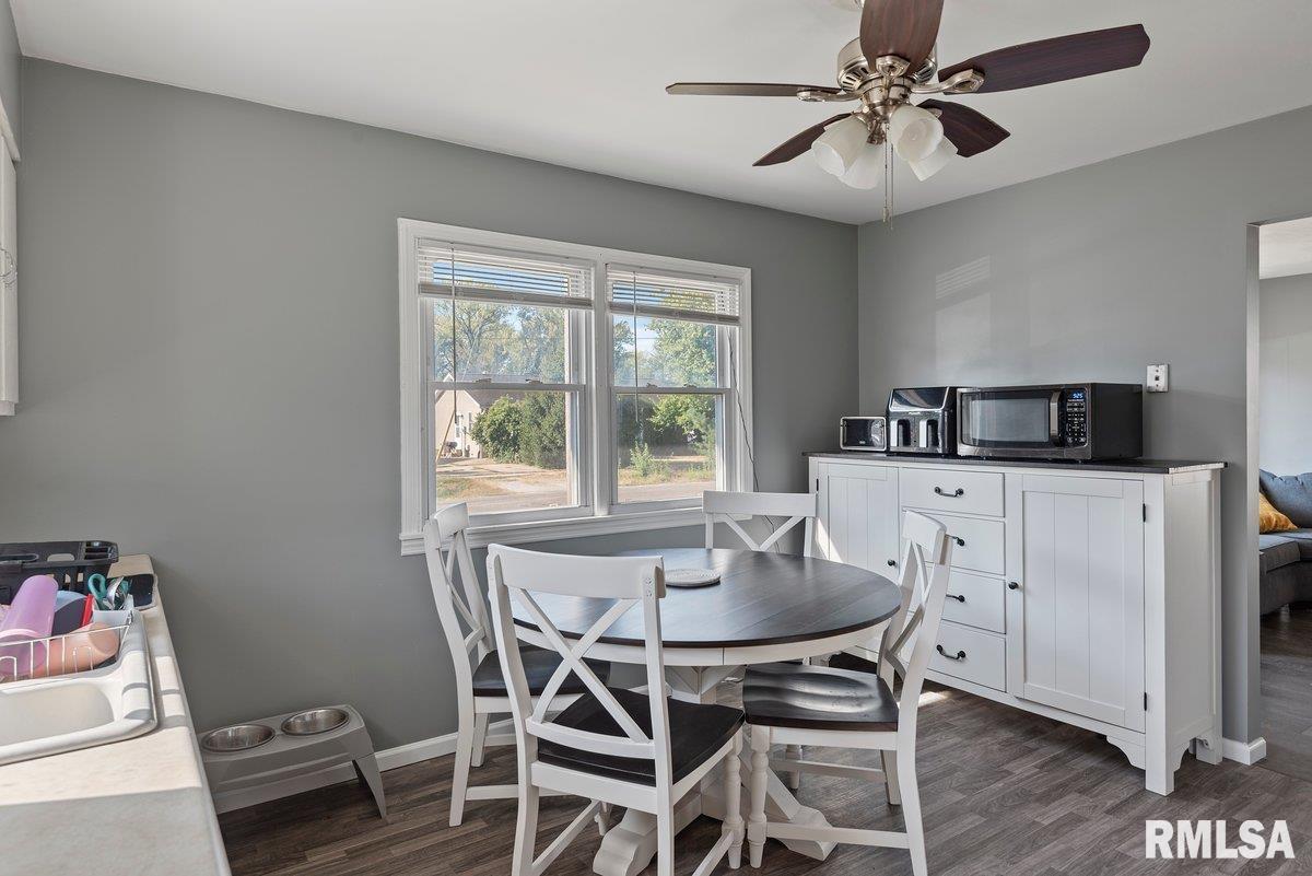 2219 East Enterprise Street Springfield, IL 62702 - Photo 7 of 18 Gallery Image 7