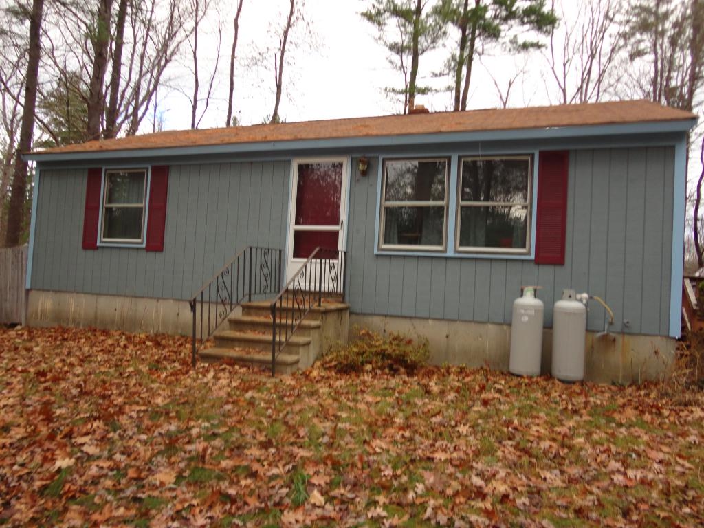 16 Dugway Road Newton, NH 03858 - Photo 2 of 20