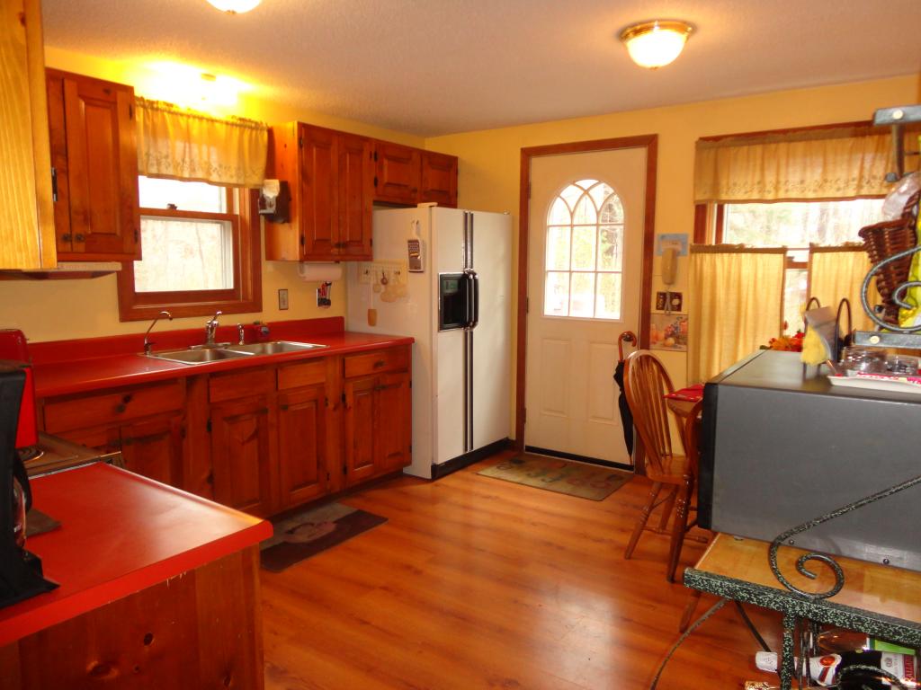 16 Dugway Road Newton, NH 03858 - Photo 6 of 20