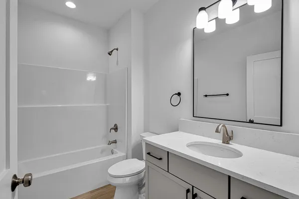 $839,900 | 2950 North 186th Street, Unit 9, Brookfield, WI 53045