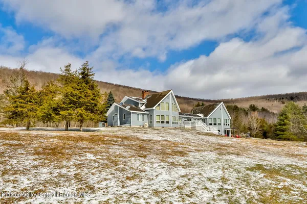 $1,999,000 | 152 Bruce Cross Drive, Prattsville, NY 12468