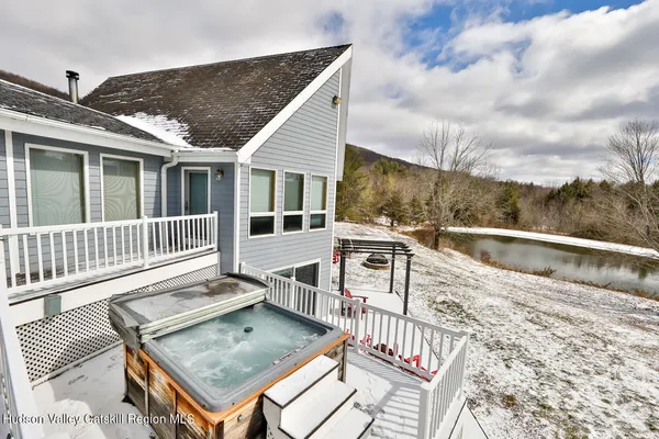 $1,999,000 | 152 Bruce Cross Drive, Prattsville, NY 12468