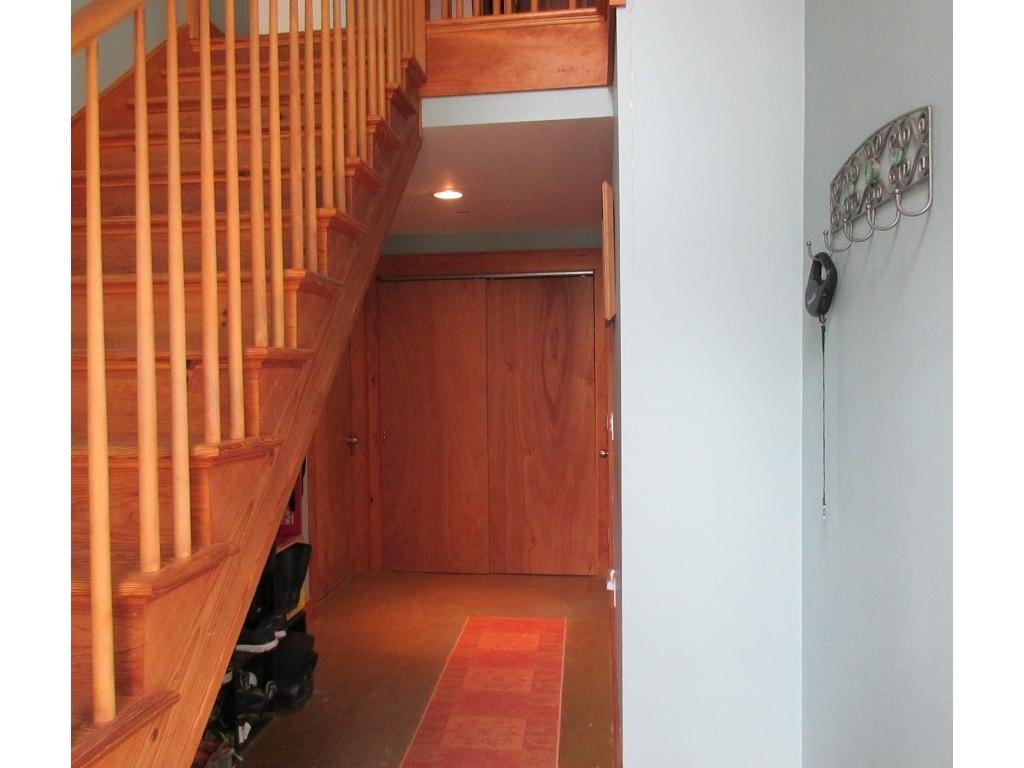 128 Sargent Road Sunapee, NH 03782 - Photo 3 of 12