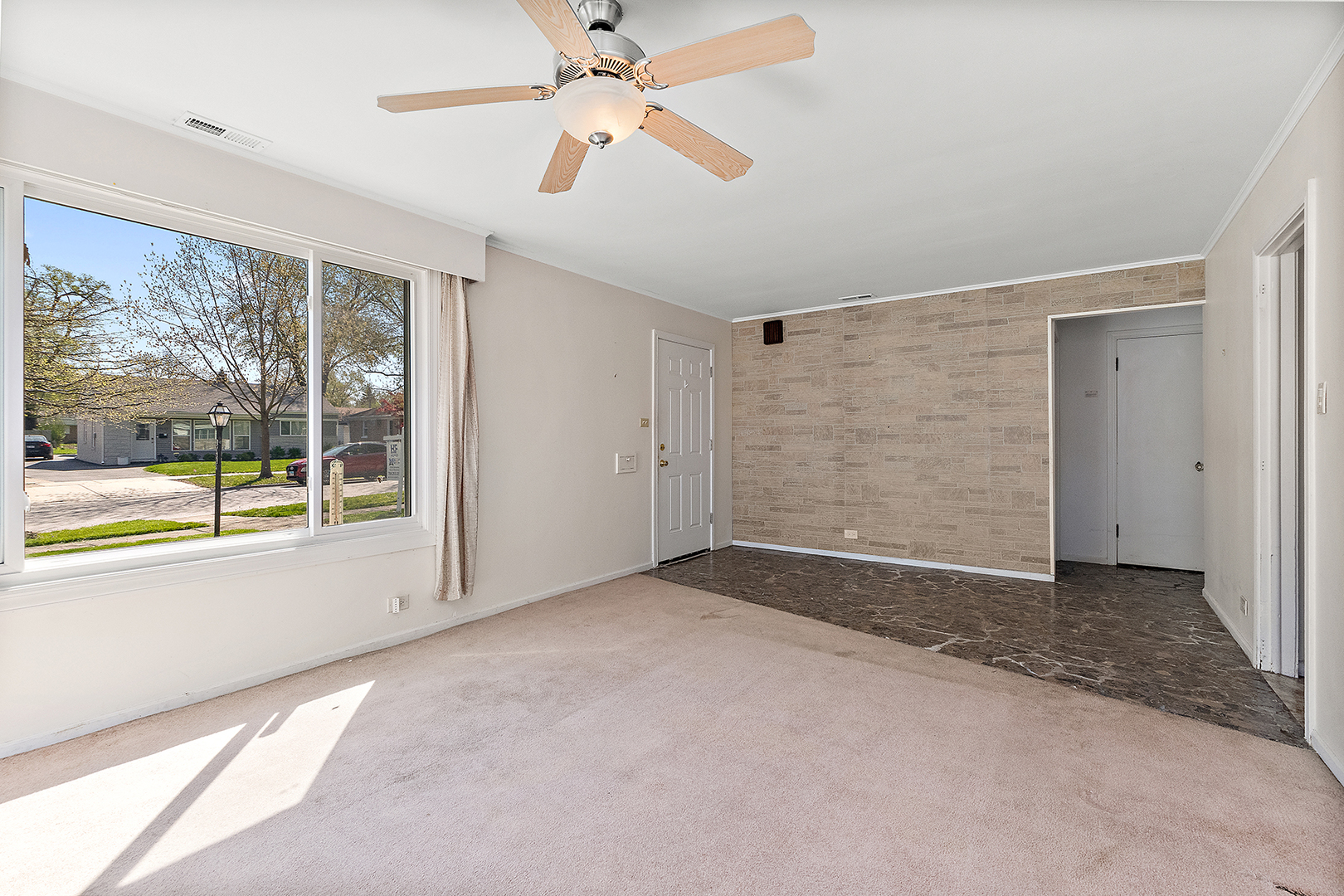 17632 Howe Avenue Homewood, IL 60430 - Photo 7 of 22 Gallery Image 7
