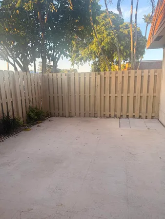 $325,000 | 2622 Northwest 7th Court, Unit B, Delray Beach, FL 33445