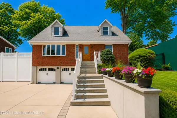 $1,100,000 | 163 Bennett Avenue | Huguenot
