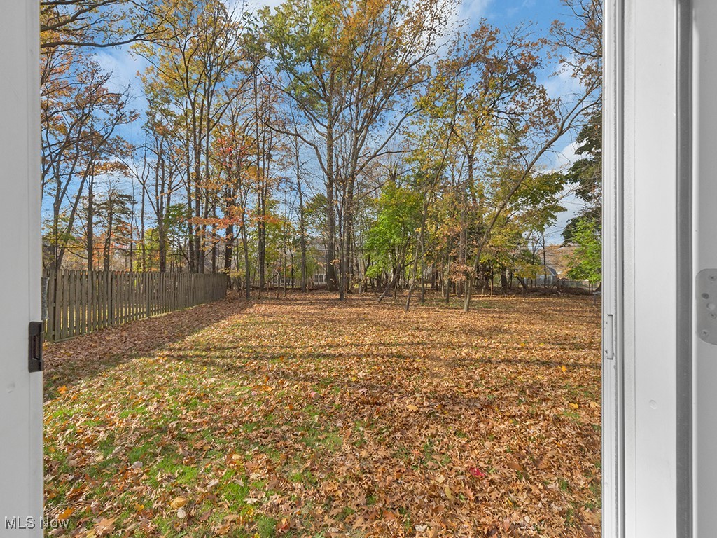 1494 Crest Road Cleveland Heights, OH 44121 - Photo 23 of 25 Gallery Image 23