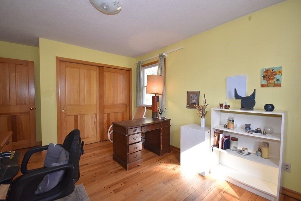 115 Sand Hill Road Amherst, MA 01002 - Photo 22 of 42 Gallery Image 22
