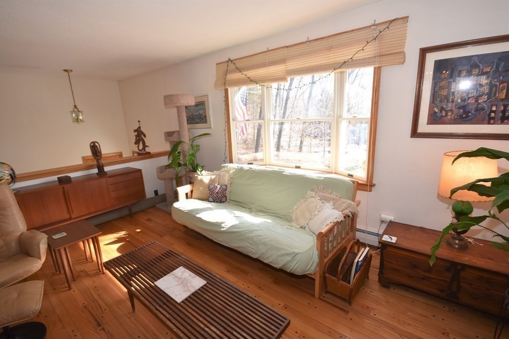 115 Sand Hill Road Amherst, MA 01002 - Photo 8 of 42 Gallery Image 8