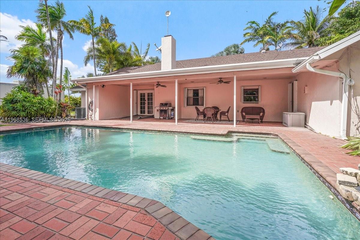 17490 Southwest 288th Street Homestead, FL 33030 - Photo 13 of 80