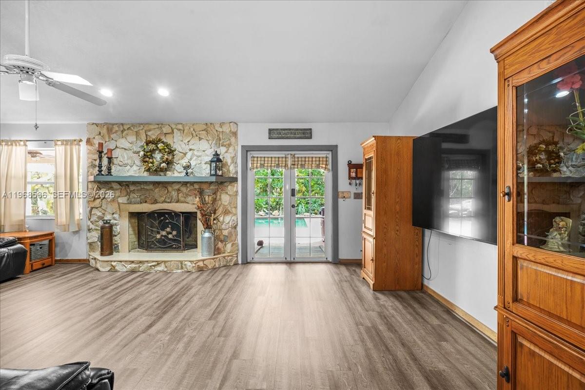 17490 Southwest 288th Street Homestead, FL 33030 - Photo 23 of 80