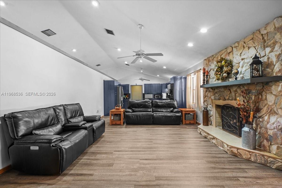 17490 Southwest 288th Street Homestead, FL 33030 - Photo 33 of 80