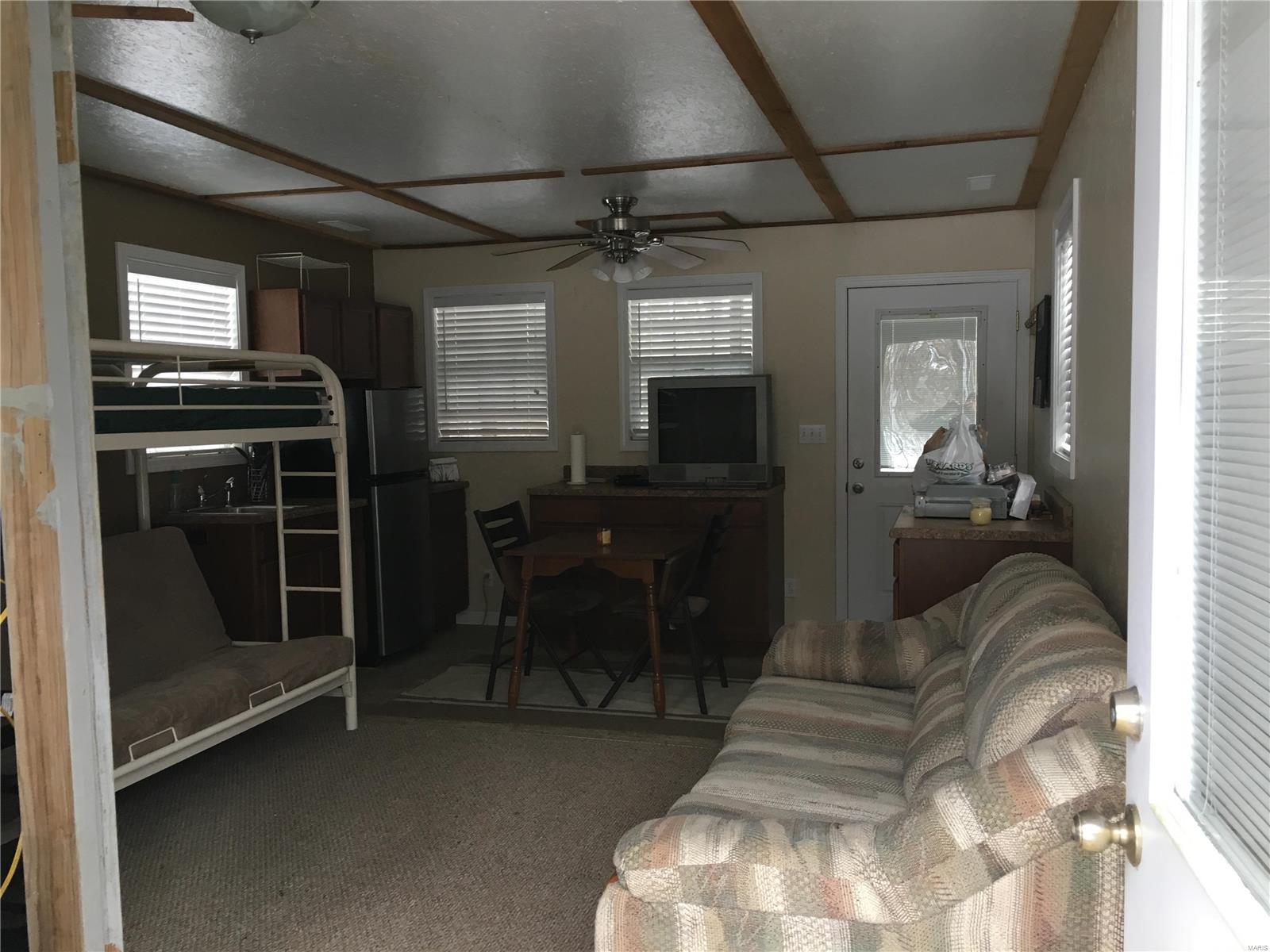 486 Ripson Bridge Avenue Greenville, IL 62246 - Photo 11 of 30
