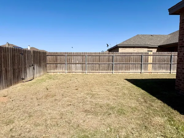 $1,525 | 1708 102nd Street, Unit B, Lubbock, TX 79423