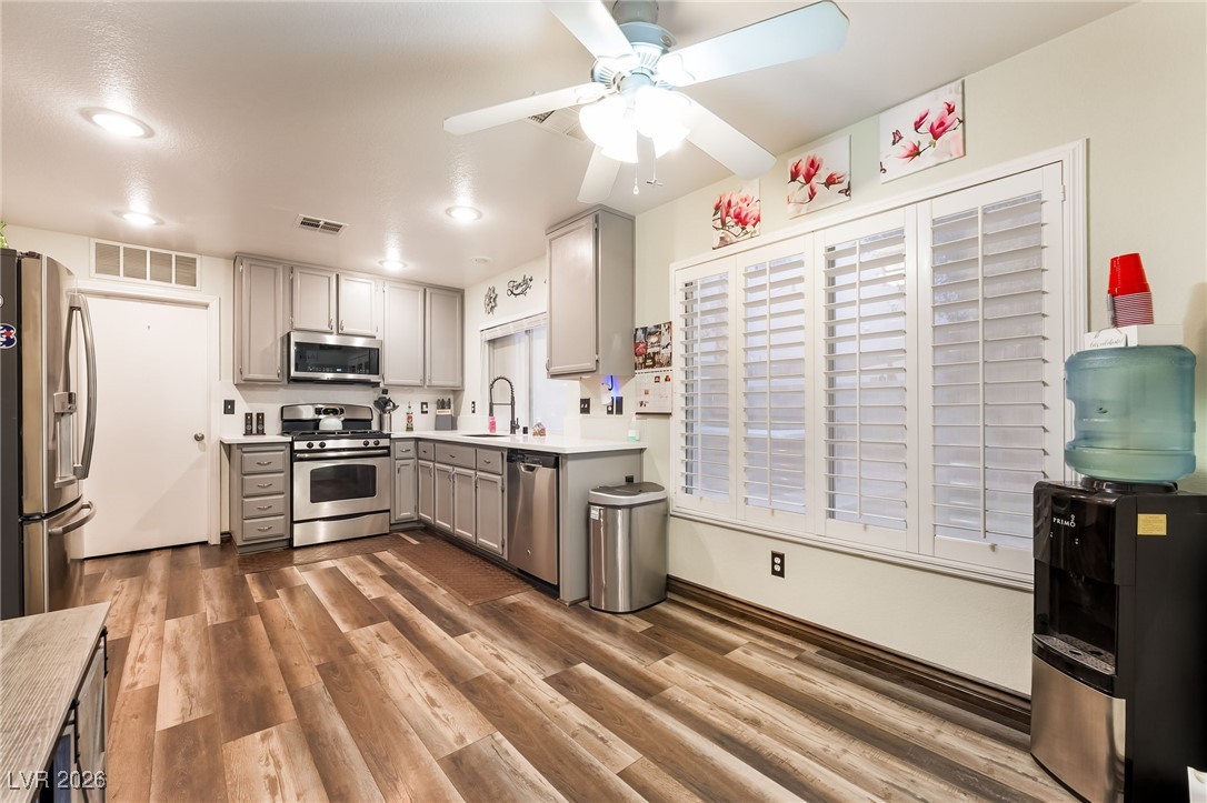 2673 Ridgewater Circle Henderson, NV 89074 - Photo 11 of 43