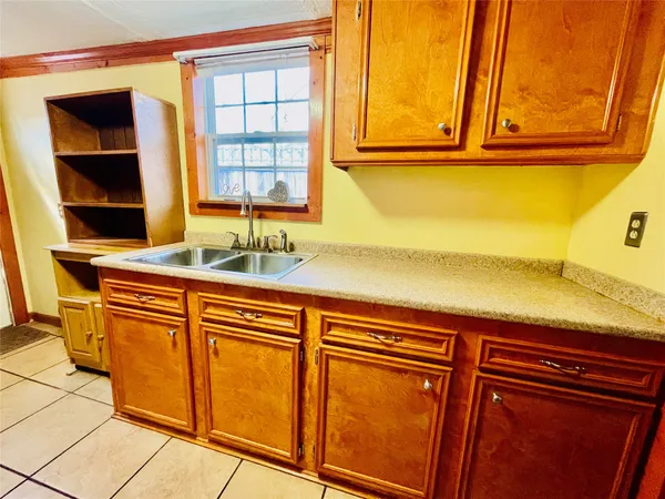 $1,500 | 1205 Nadine Street, Houston, TX 77009