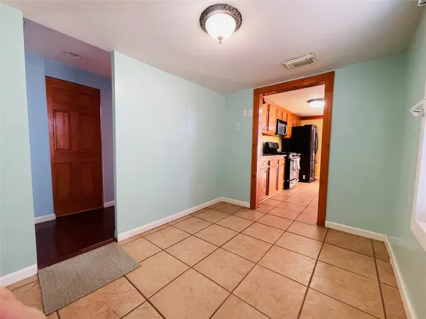 $1,500 | 1205 Nadine Street, Houston, TX 77009