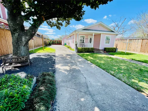 $1,500 | 1205 Nadine Street, Houston, TX 77009