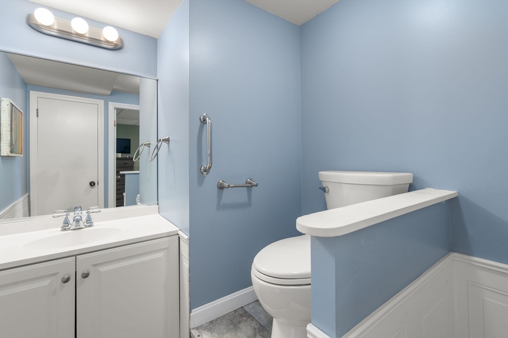 369 Central Turnpike Sutton, MA 01590 - Photo 15 of 20
