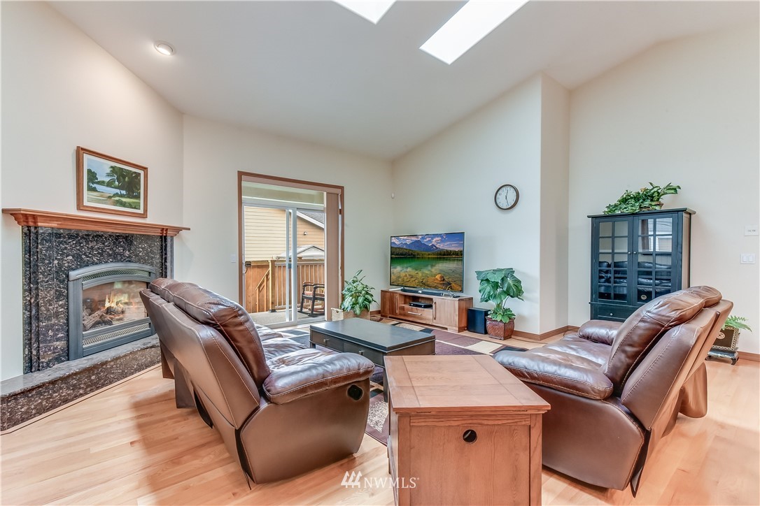 20613 39th Avenue Southeast Bothell, WA 98012 - Photo 11 of 23 Gallery Image 11