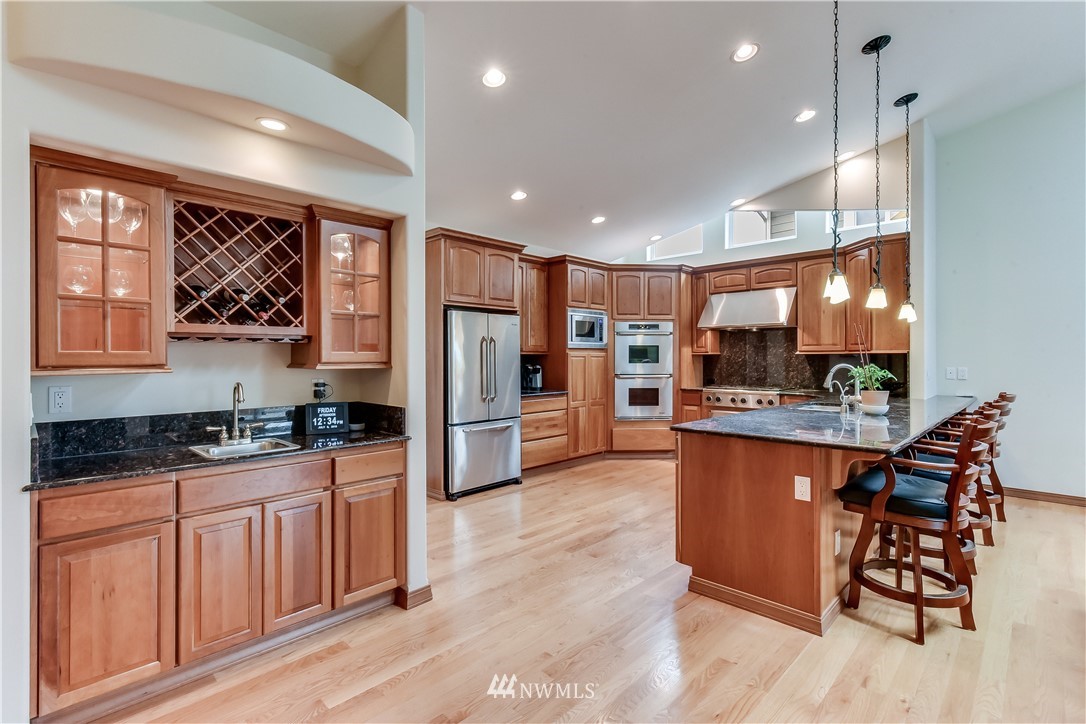 20613 39th Avenue Southeast Bothell, WA 98012 - Photo 8 of 23 Gallery Image 8