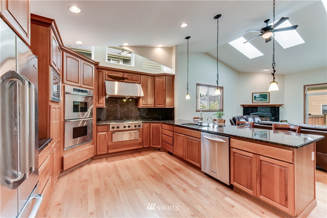 20613 39th Avenue Southeast Bothell, WA 98012 - Photo 10 of 23 Gallery Image 10