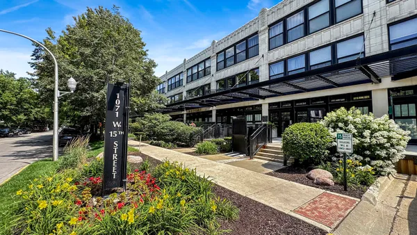 $299,999 | 1071 West 15th Street, Unit 314, Chicago, IL 60608