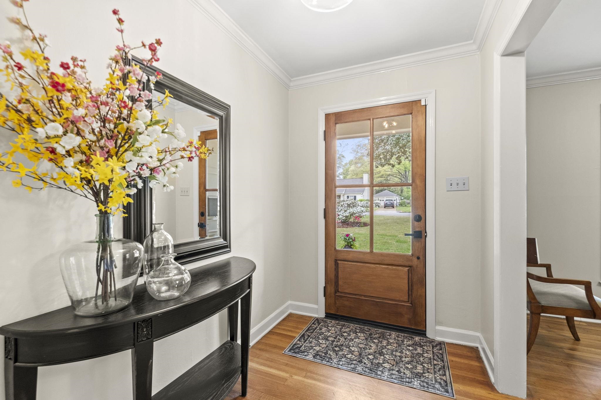 4533 Dee Road Memphis, TN 38117 - Photo 4 of 31 Gallery Image 4