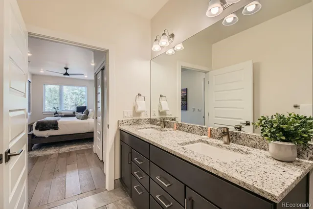 $950,000 | 0075 Clearwater Way, Unit 302, Dillon, CO 80435