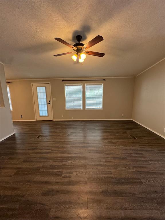197 Private Road 4652 Rhome, TX 76078 - Photo 19 of 38