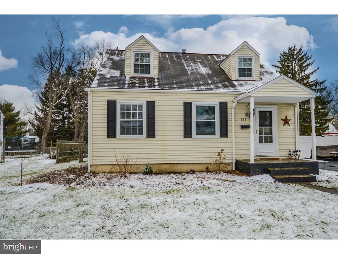 839 Maple Road Hellertown, PA 18055 - Photo 2 of 10 Gallery Image 2