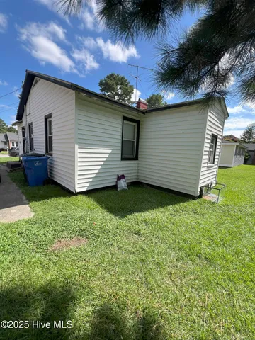 $139,000 | 605 Grove Street Northeast, Wilson, NC 27893