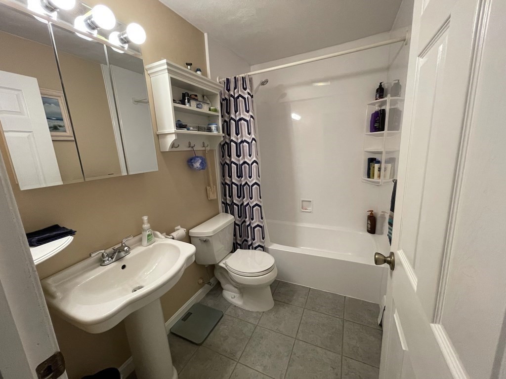 44 2nd Road Marlborough, MA 01752 - Photo 14 of 31 Gallery Image 14