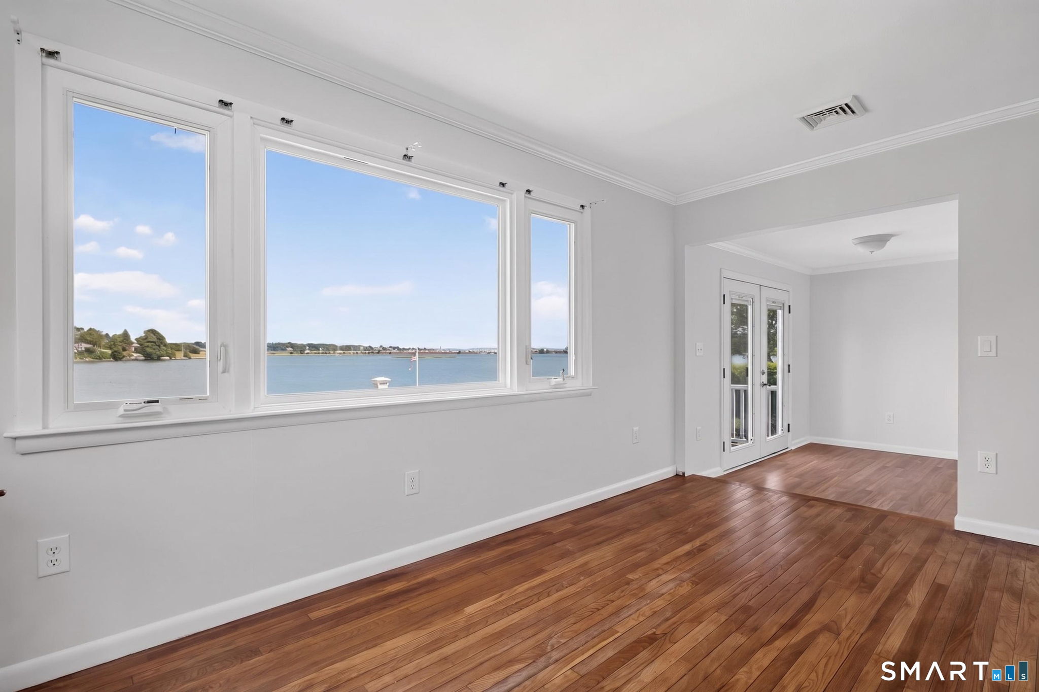 272 Elm Street, Unit UPSTAIRS Groton, CT 06340 - Photo 25 of 38