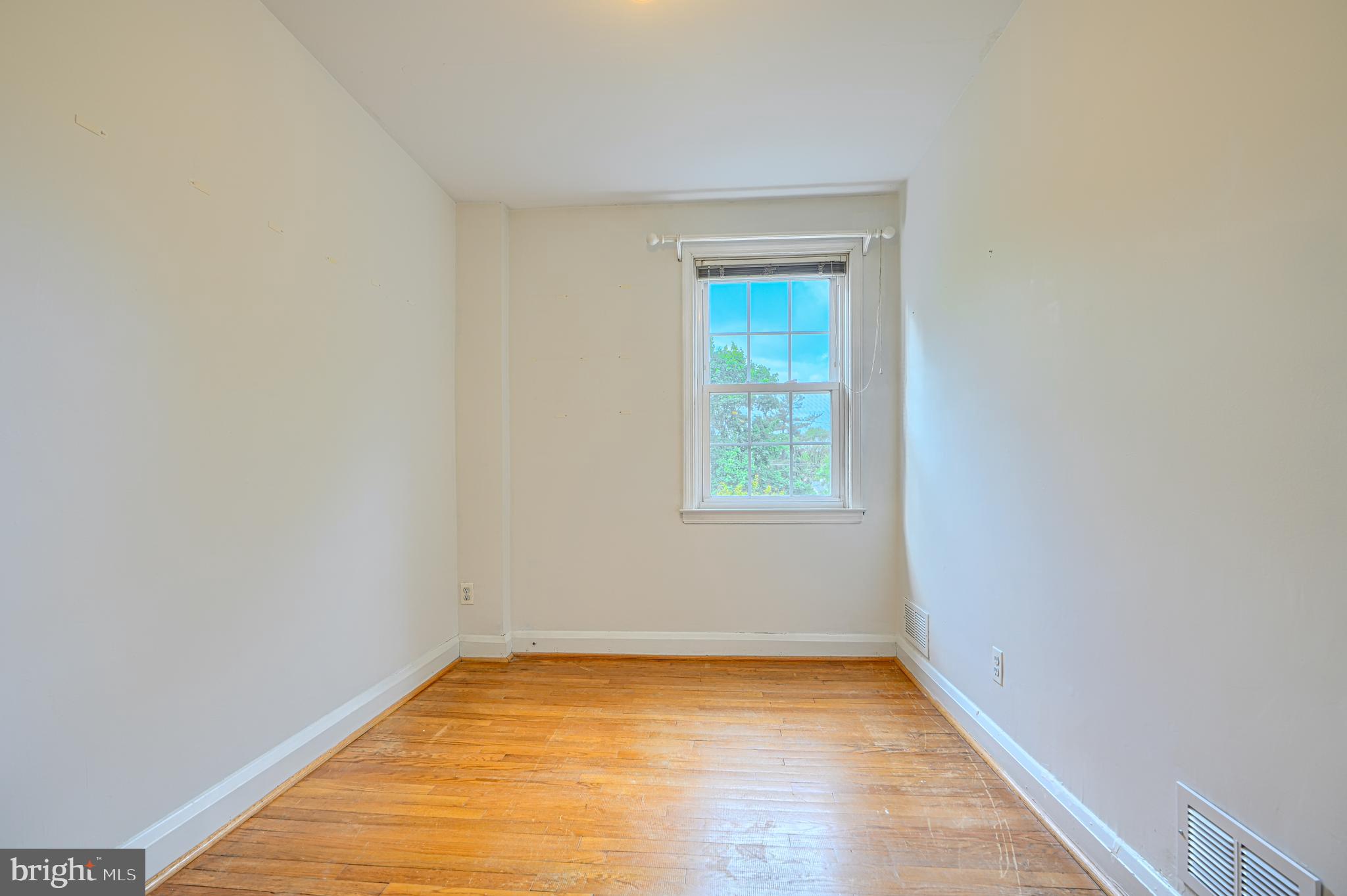372 Old Trail Baltimore, MD 21212 - Photo 15 of 46 a view of a room with wooden floor and window