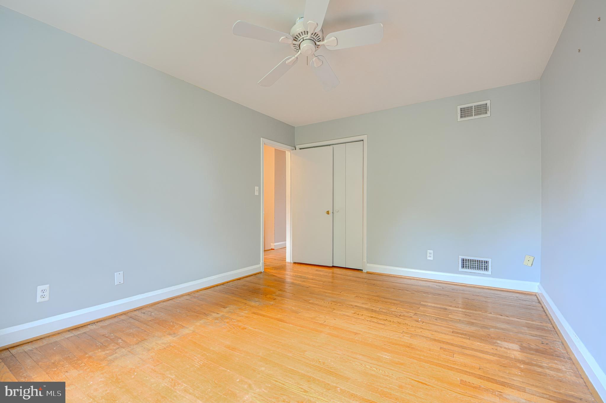 372 Old Trail Baltimore, MD 21212 - Photo 24 of 46 a view of an empty room