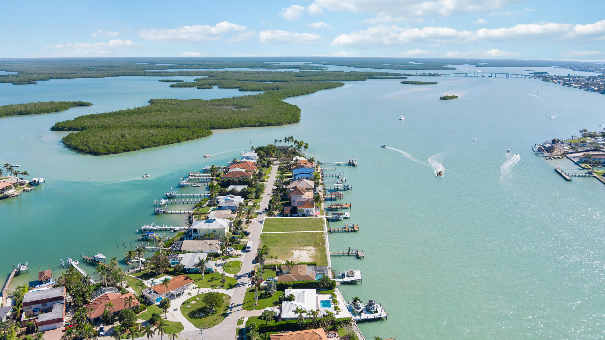 14 East Pelican Street Naples, FL 34113 - Photo 7 of 15